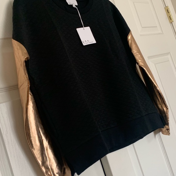 NWT Lucca Couture Black Quilted Pullover w/ Metallic Sleeves and Pockets - Picture 3 of 8